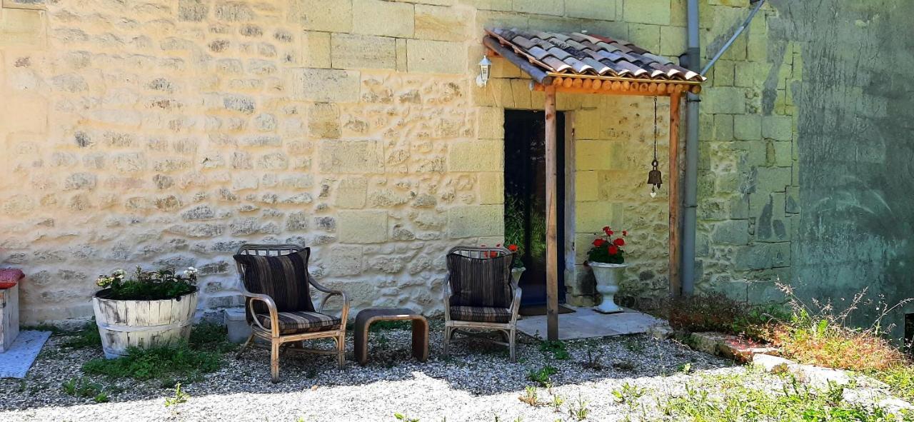 Aux Tuileries Nord B&B Креон Экстерьер фото